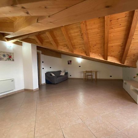Villa La Terrazza Baldo Garda San Zeno di Montagna Esterno foto